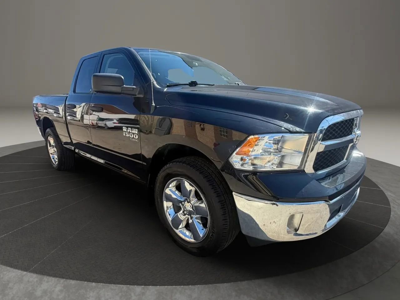 Used 2020 RAM 1500 Tradesman w/ Tradesman SXT Package AWD/4WD image 2
