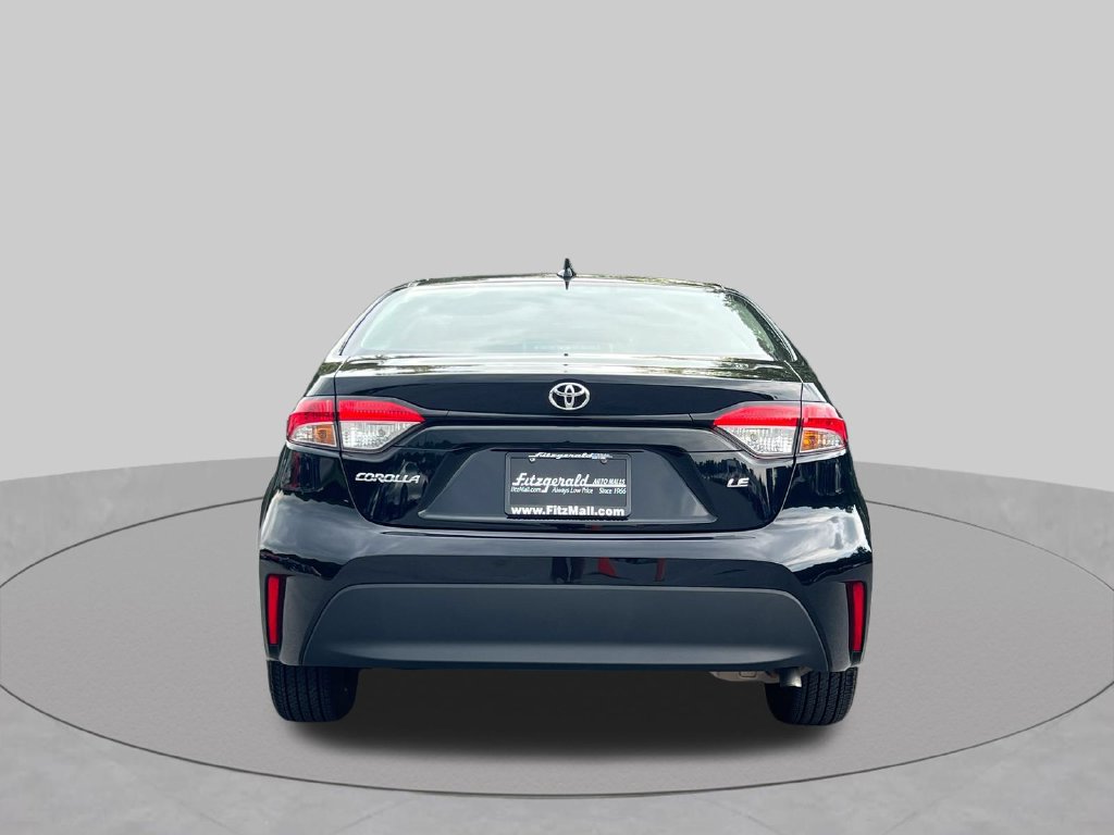 Used 2025 Toyota Corolla LE FWD image 7