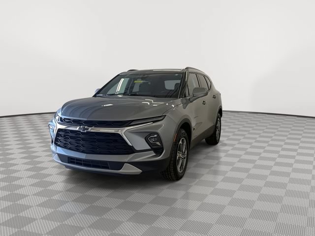 Certified 2024 Chevrolet Blazer LT w/ Convenience Package FWD image 5