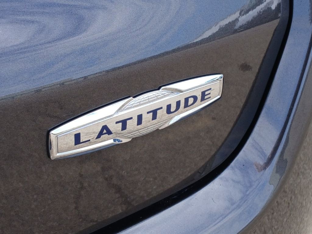 Used 2022 Jeep Compass Latitude w/ Convenience Group image 27