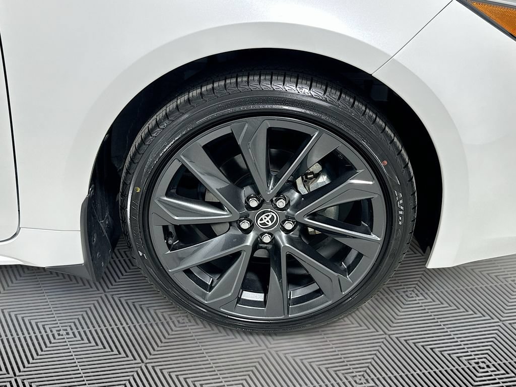 Certified 2025 Toyota Corolla XSE FWD image 20