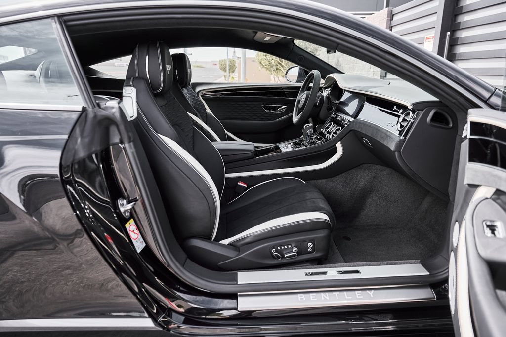 Used 2025 Bentley Continental GT Speed AWD/4WD image 22