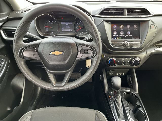 Used 2021 Chevrolet TrailBlazer LS image 13