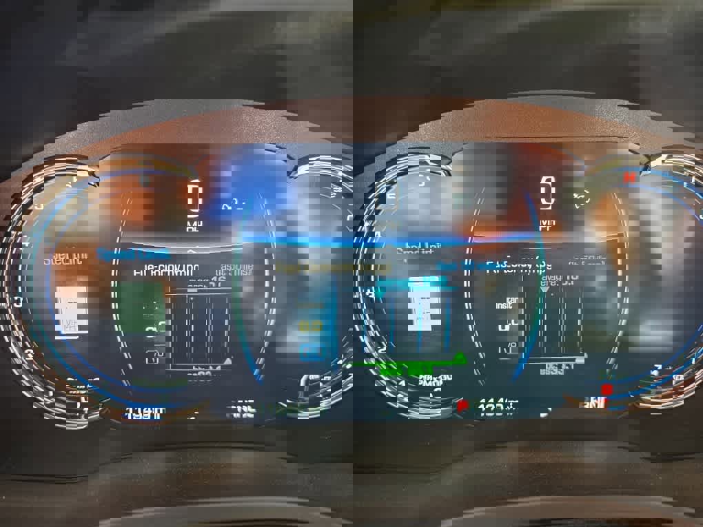 Used 2018 Cadillac Escalade 4WD image 17