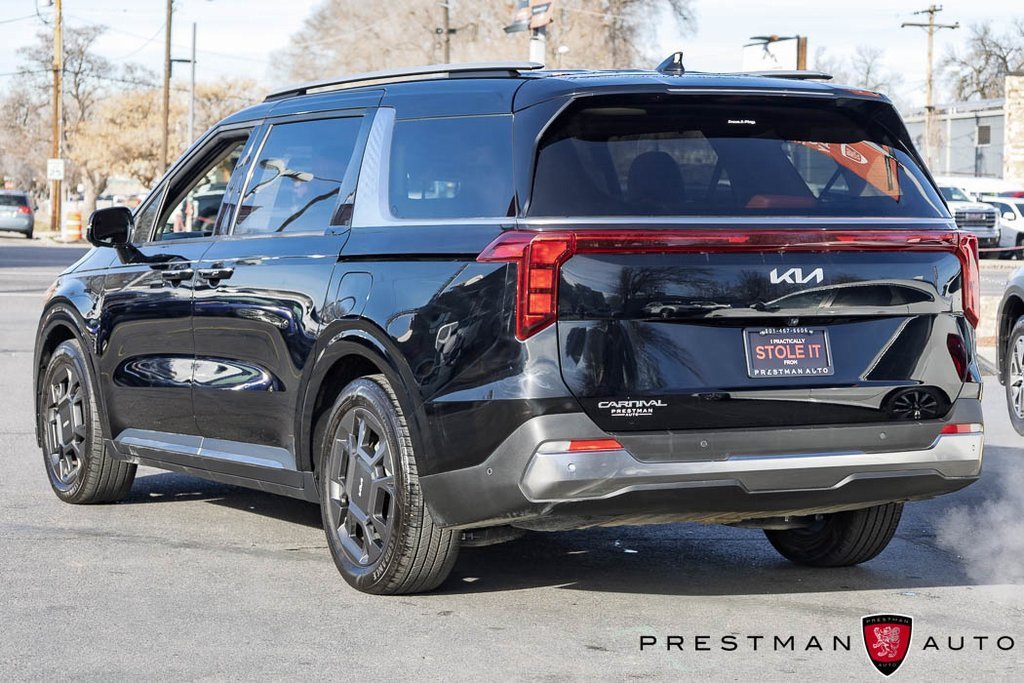 Used 2025 Kia Carnival SX image 16