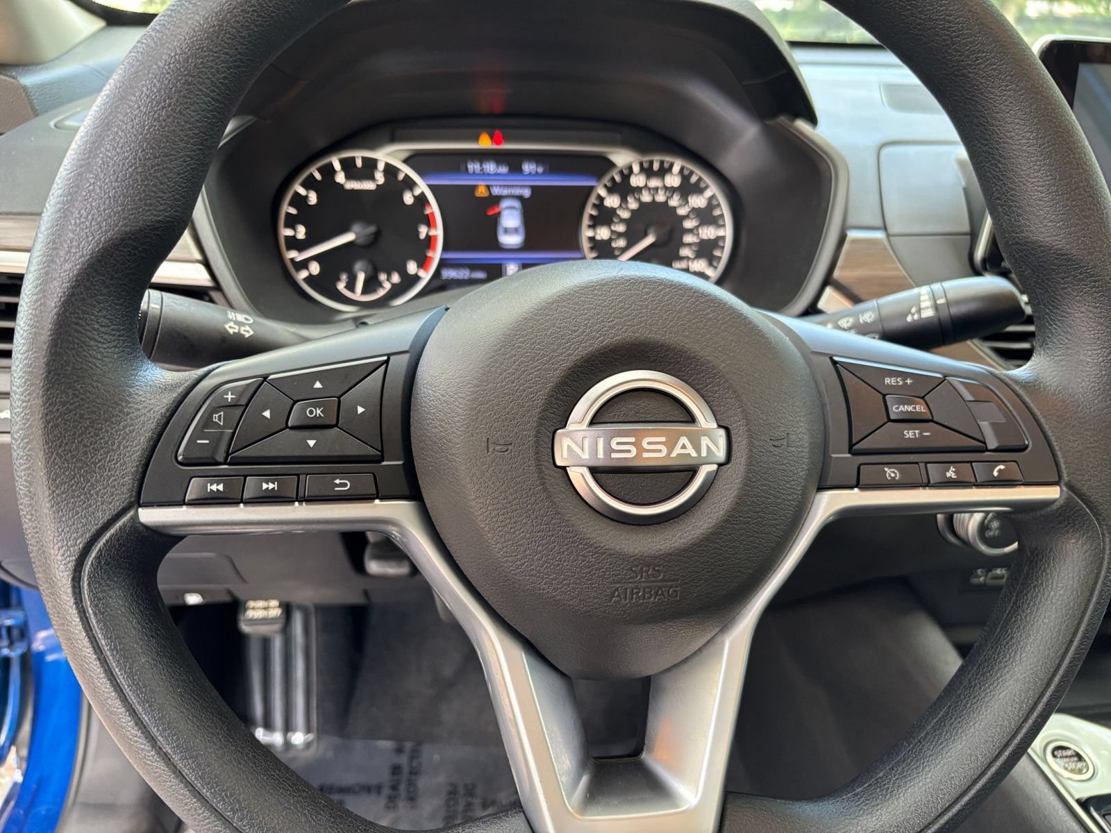 Used 2025 Nissan Altima 2.5 SV FWD image 23