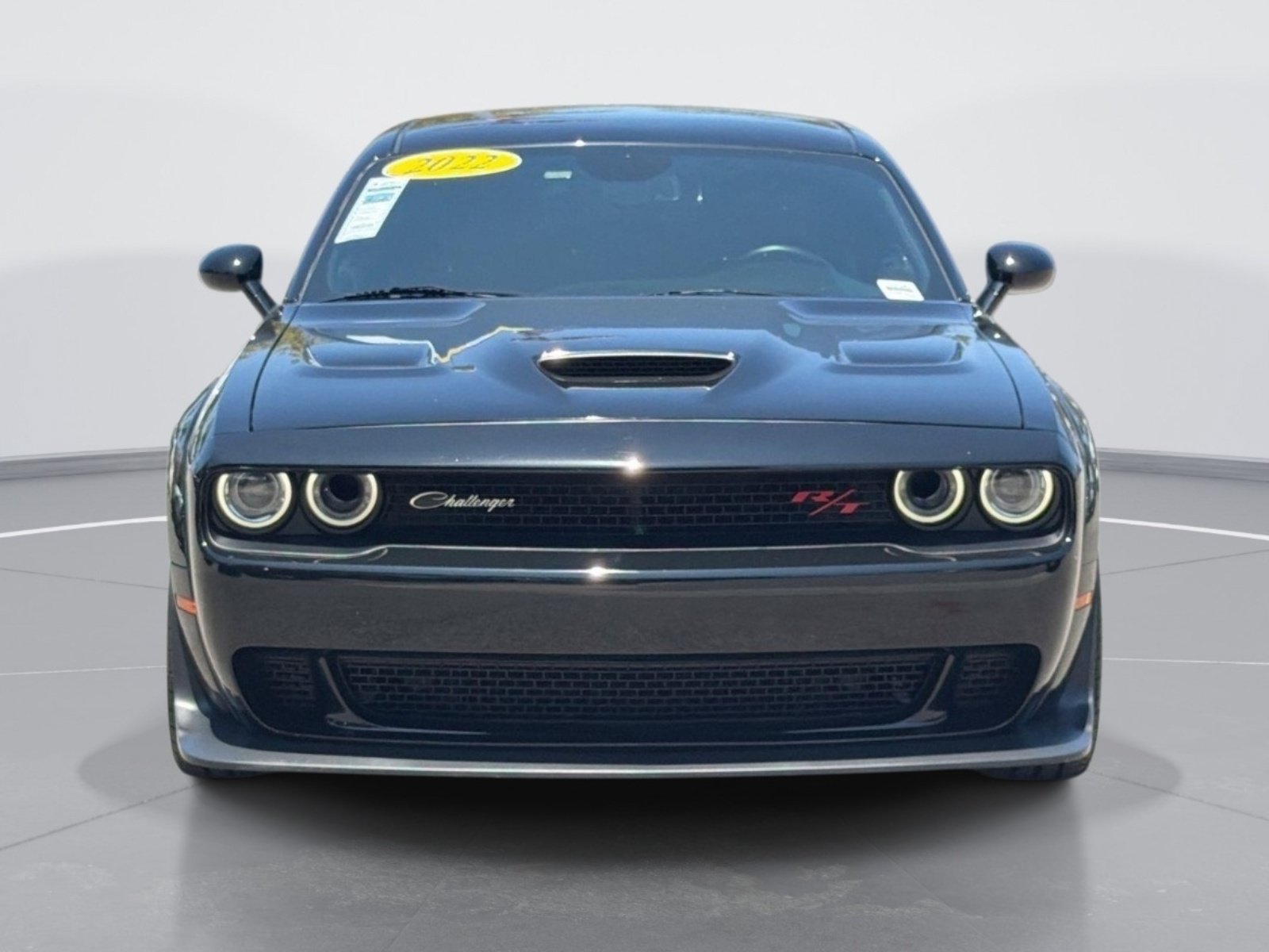 Used 2022 Dodge Challenger R/T Scat Pack RWD image 2