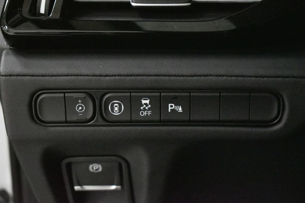 Used 2024 Acura MDX SH-AWD w/ Technology Package image 12