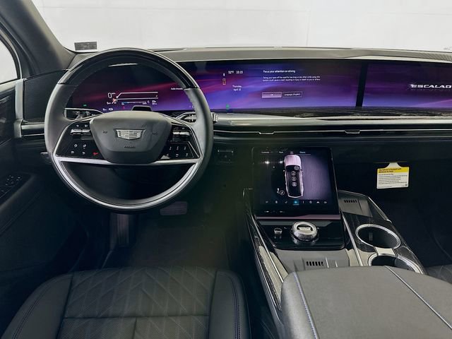 New 2025 Cadillac Escalade IQ Luxury 1 w/ Smart Trailering package image 17
