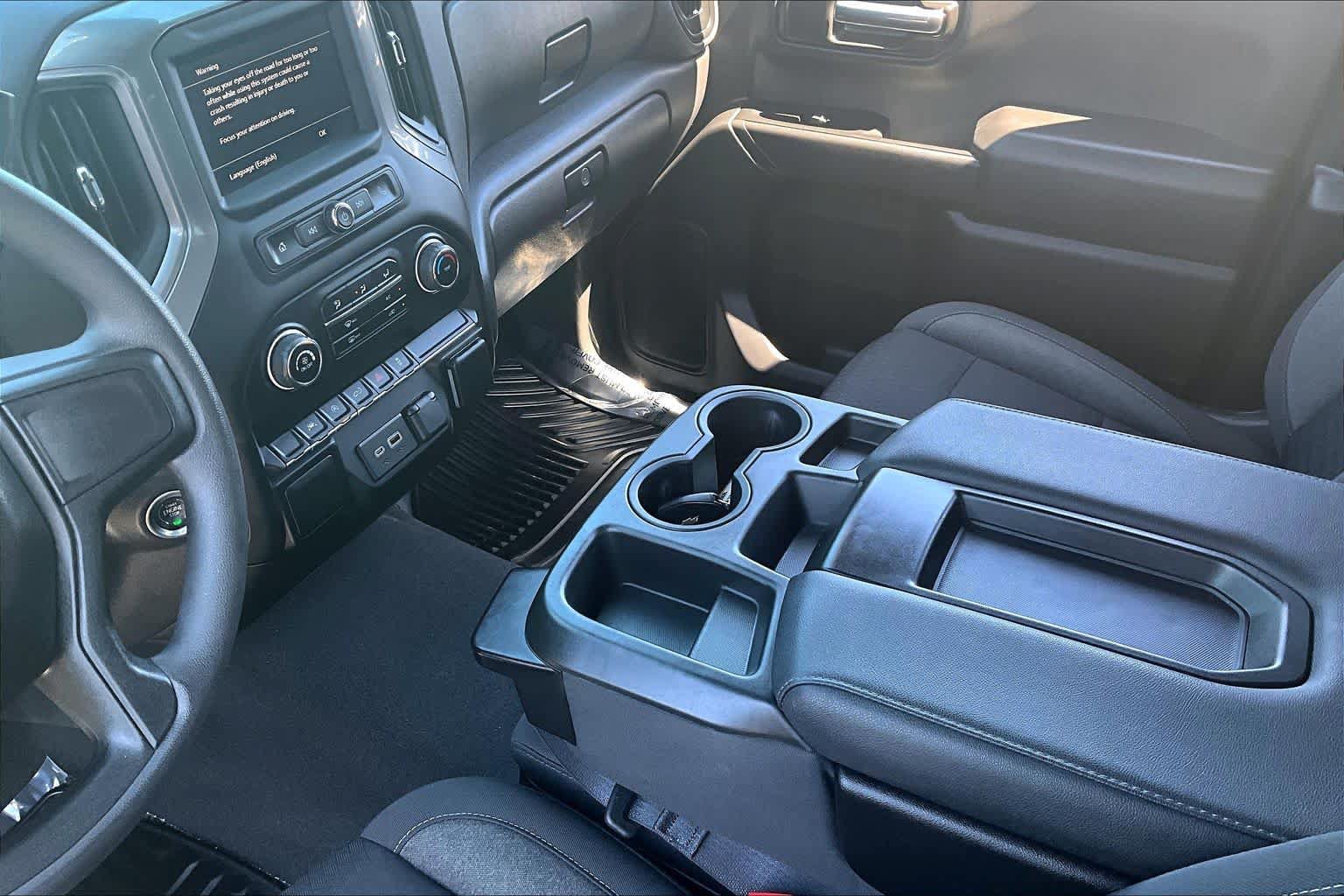 Used 2023 Chevrolet Silverado 1500 Custom AWD/4WD image 16