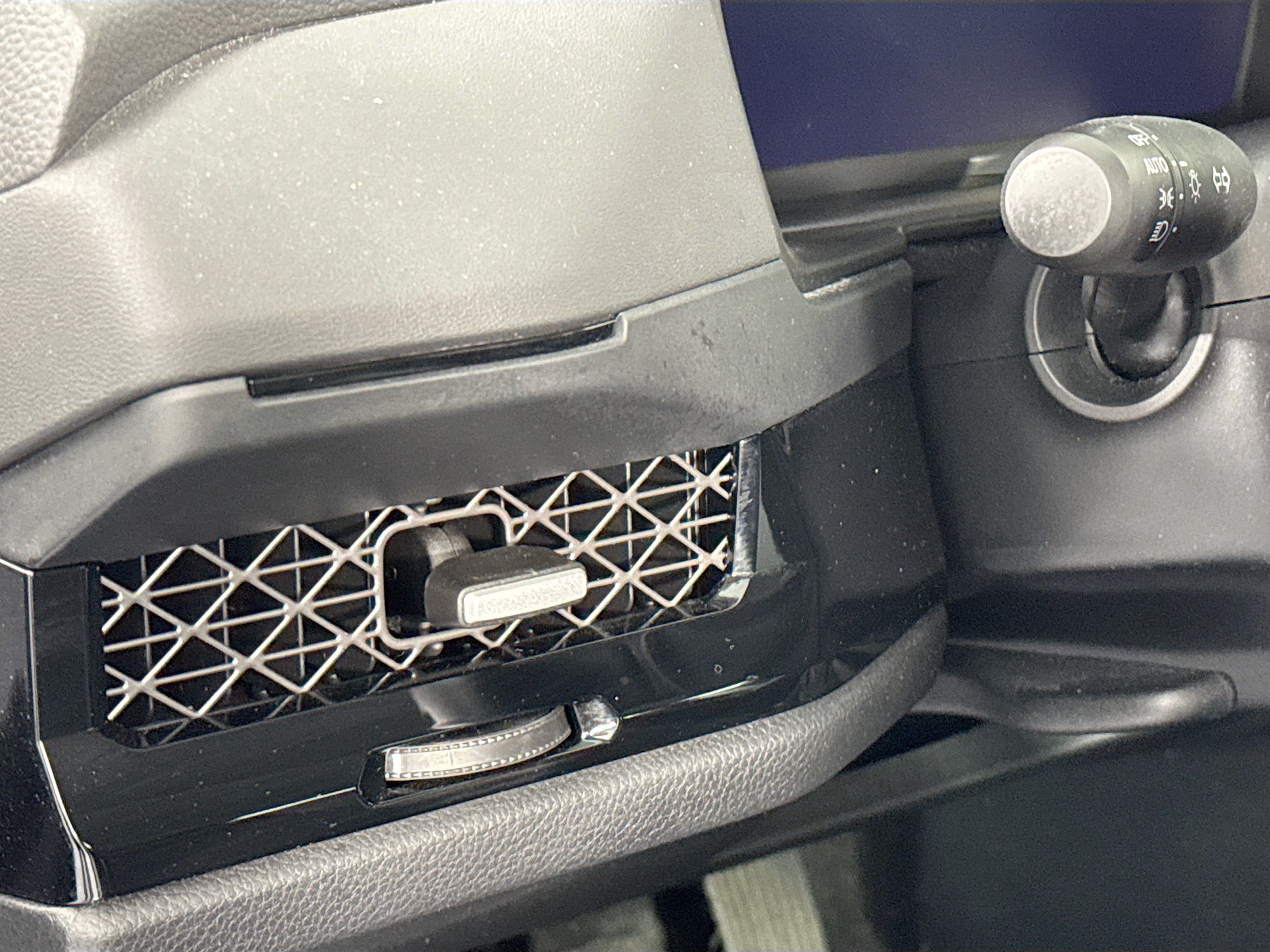 Used 2023 Honda Accord Touring image 10