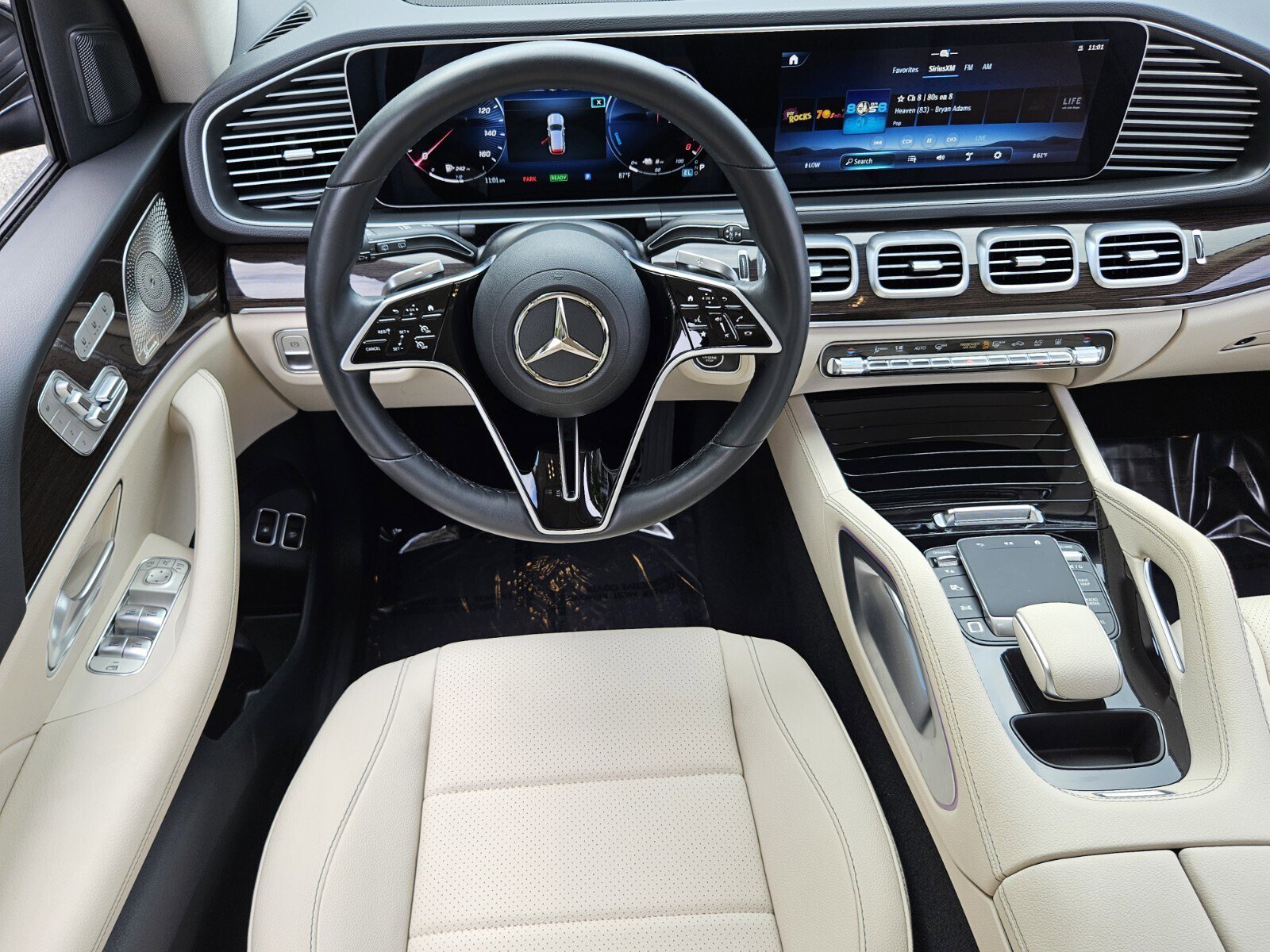 Certified 2025 Mercedes-Benz GLE 450e 4MATIC image 15