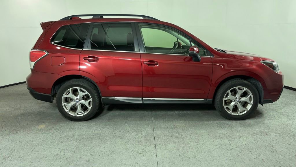 Used 2017 Subaru Forester 2.5i Touring AWD/4WD image 2