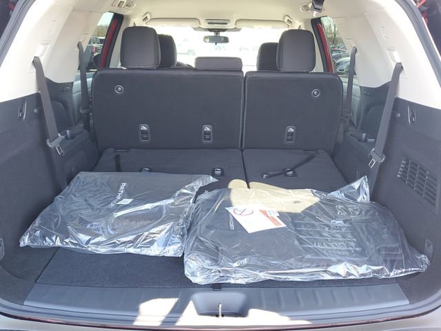 New 2026 Nissan Pathfinder SV image 11