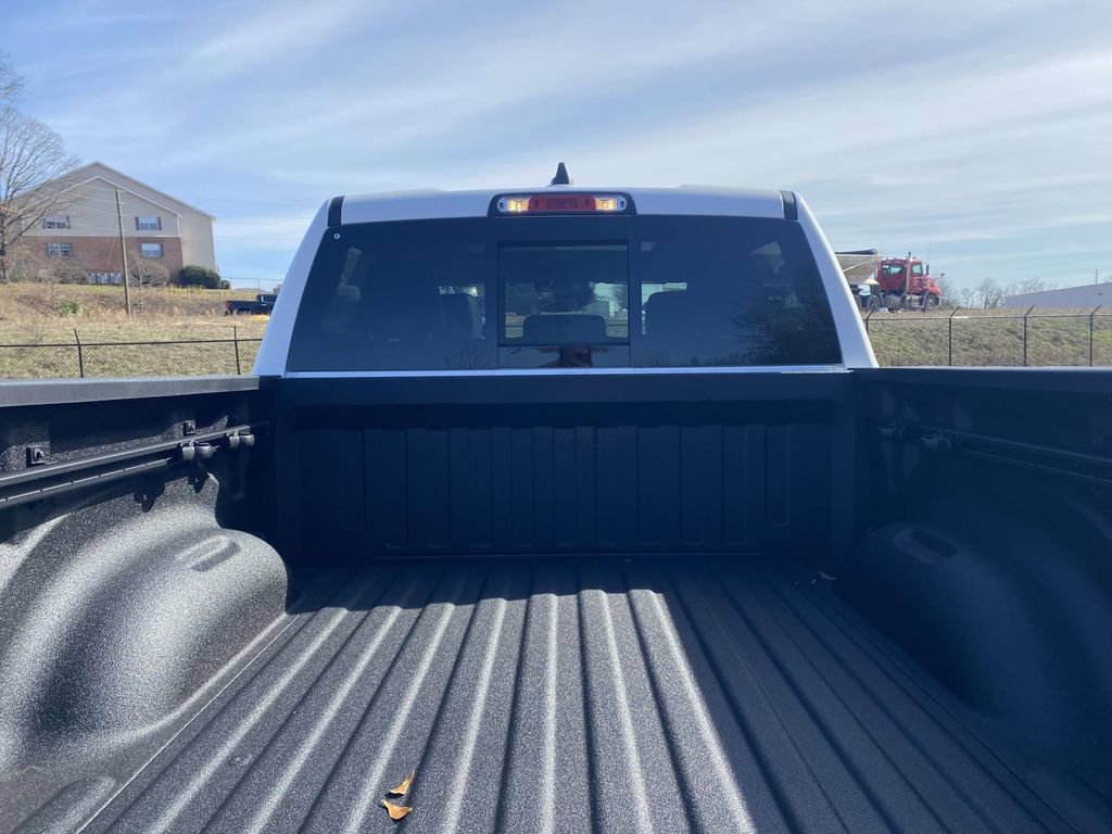 New 2026 RAM 1500 Laramie w/ Night Edition AWD/4WD image 39