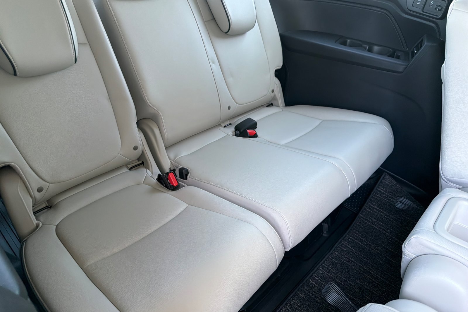 Used 2026 Honda Odyssey Touring image 20