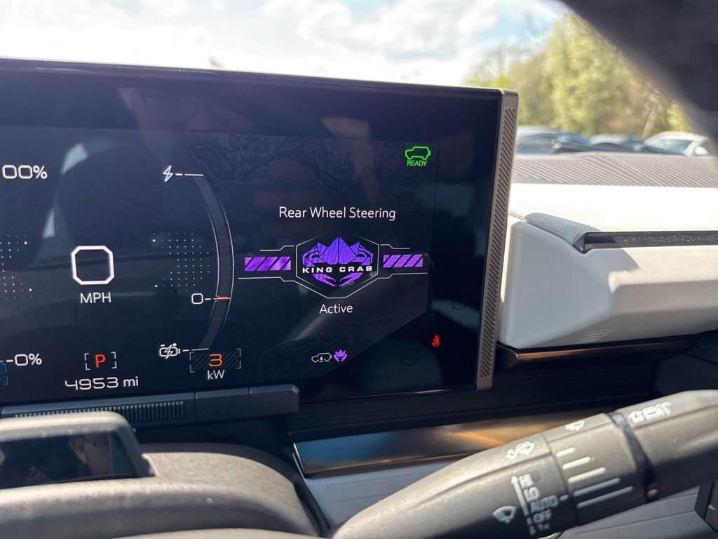 Used 2024 GMC Hummer EV 3X w/ Omega Edition image 39