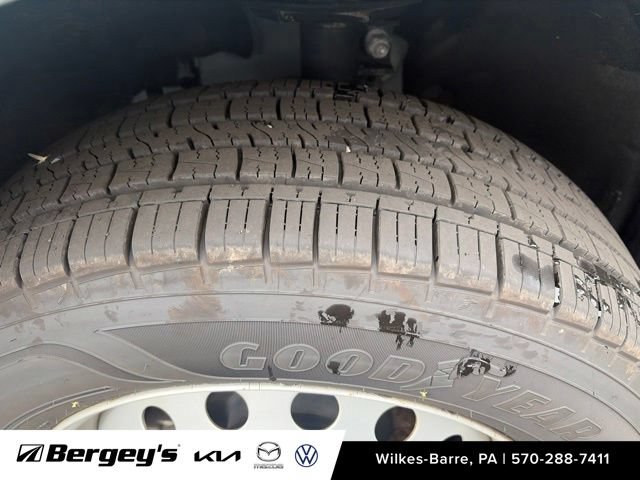 Used 2024 Ford Maverick XL w/ Equipment Group 100A Standard AWD/4WD image 7