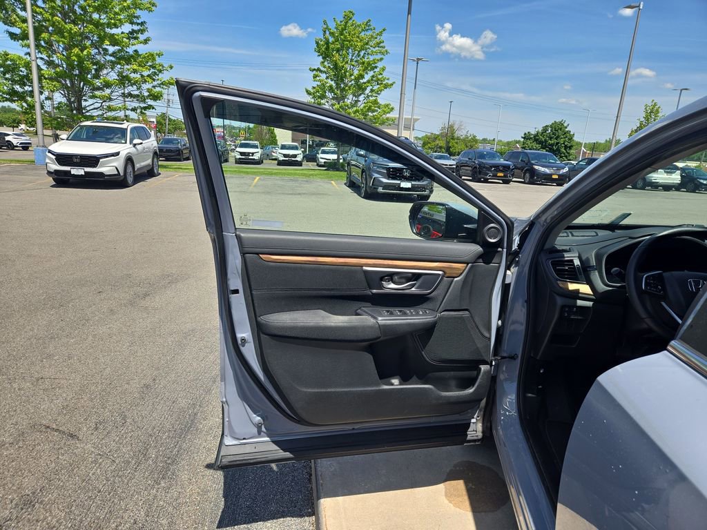 Used 2021 Honda CR-V EX image 11