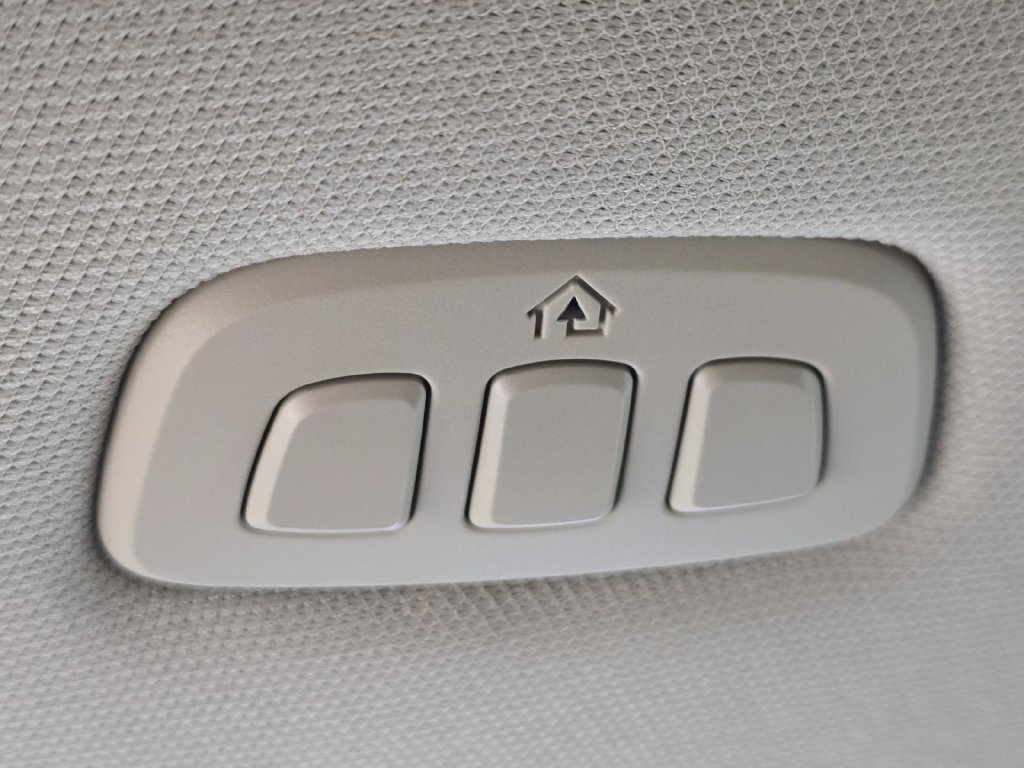 Used 2024 Ford Expedition XLT AWD/4WD image 25