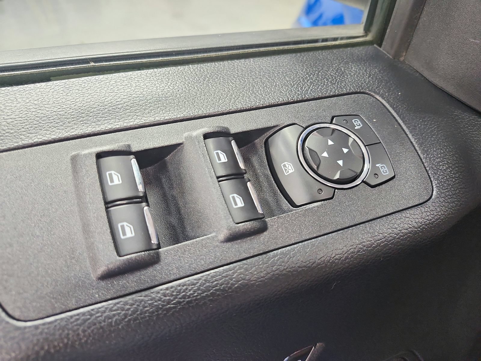 Used 2019 Ford F150 XLT w/ Equipment Group 302A Luxury AWD/4WD image 36
