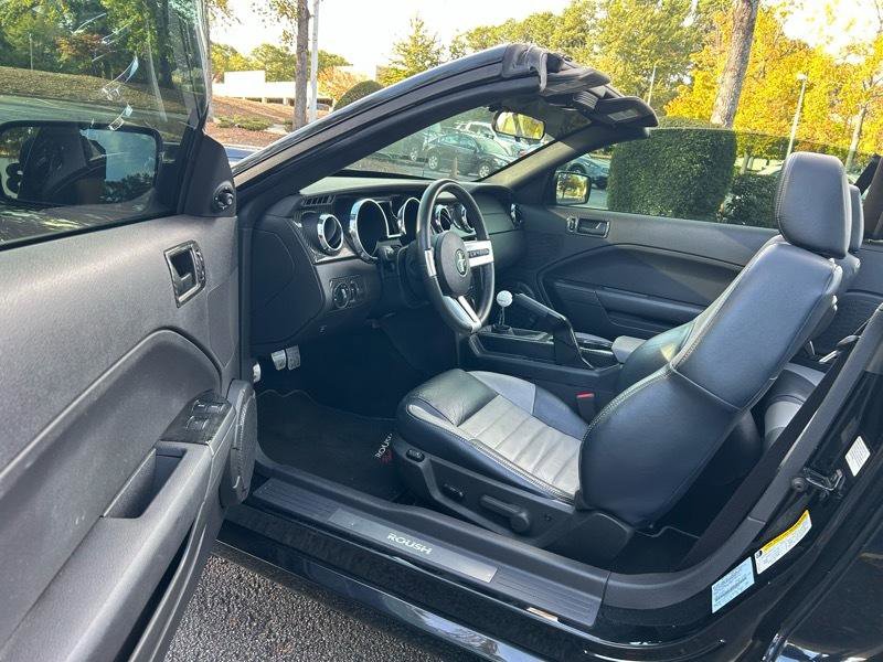 Used 2006 Ford Mustang GT RWD image 12