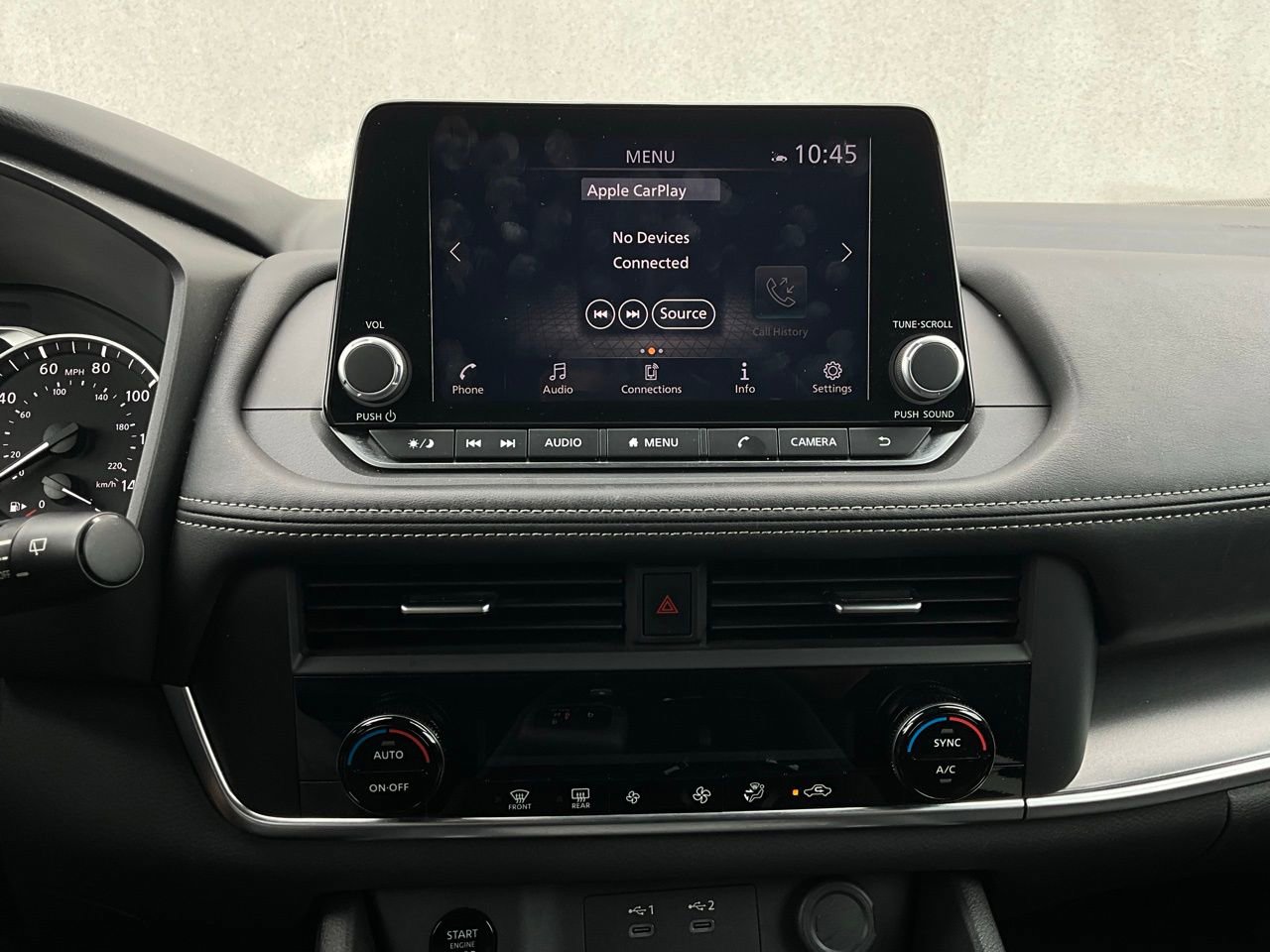 Used 2025 Nissan Rogue SV image 27