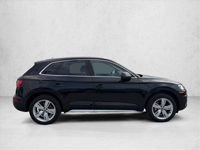 Used 2018 Audi Q5 2.0T Premium Plus w/ Premium Plus Package AWD/4WD image 4