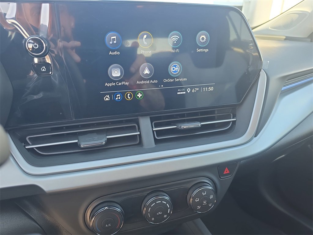 Used 2025 Chevrolet Trax LS image 20