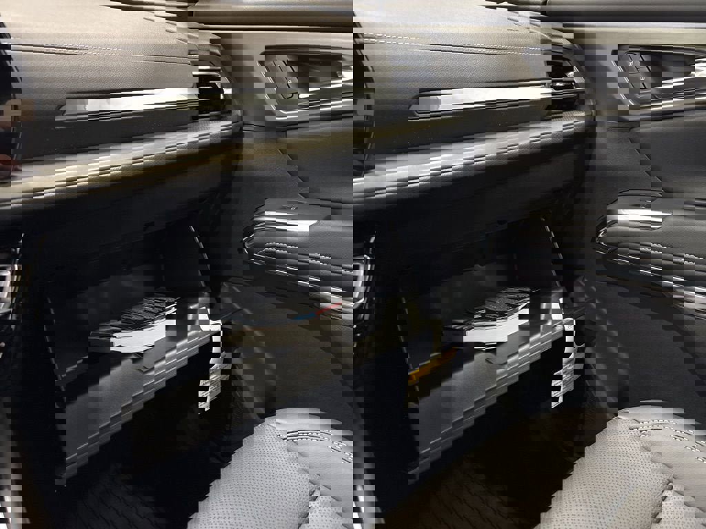 New 2026 Chevrolet Traverse LT AWD/4WD image 25