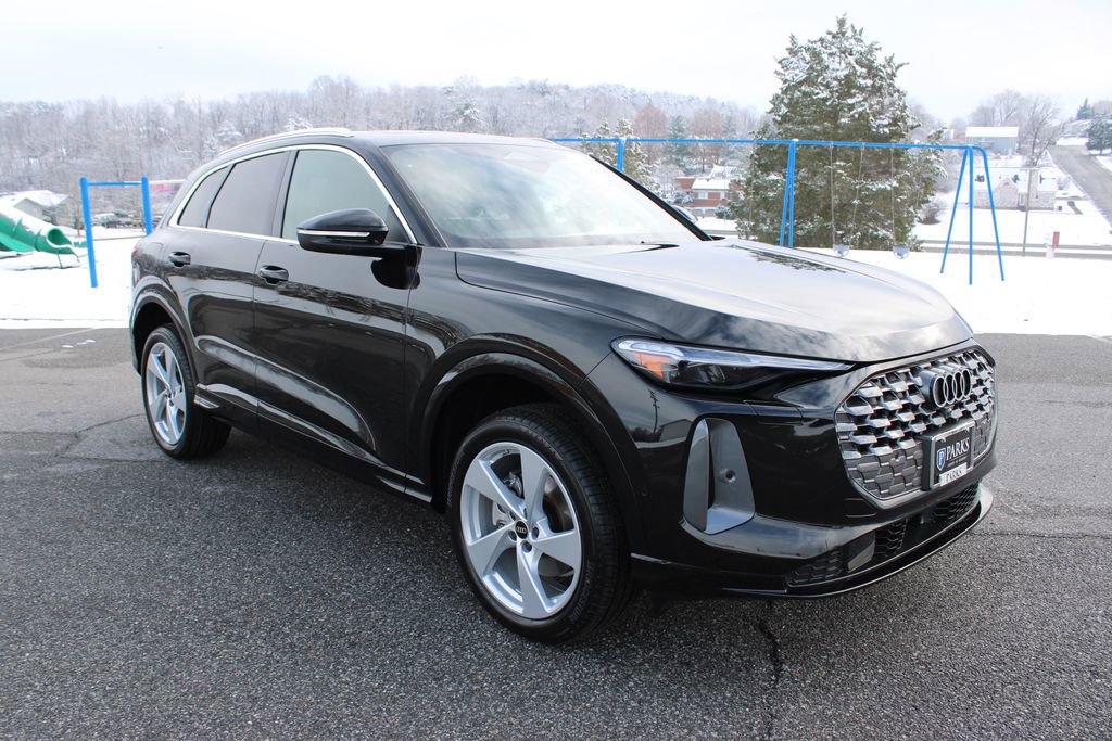 New 2025 Audi Q5 Premium Plus image 2