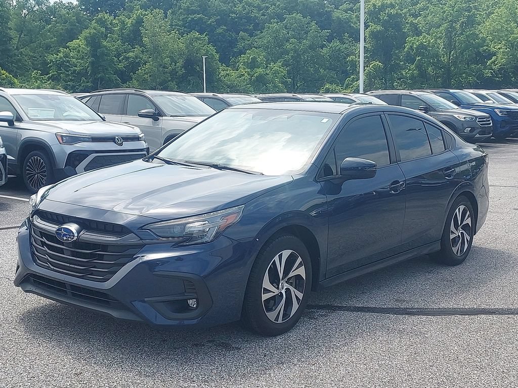Used 2024 Subaru Legacy Premium AWD/4WD image 3