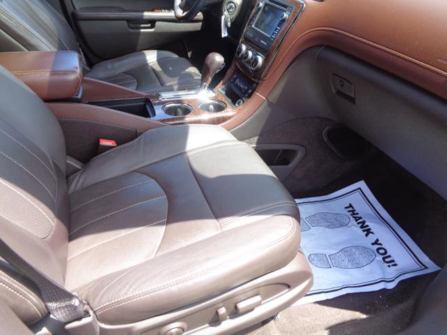 Used 2013 Buick Enclave Leather w/ Trailering Provision Package AWD/4WD image 18