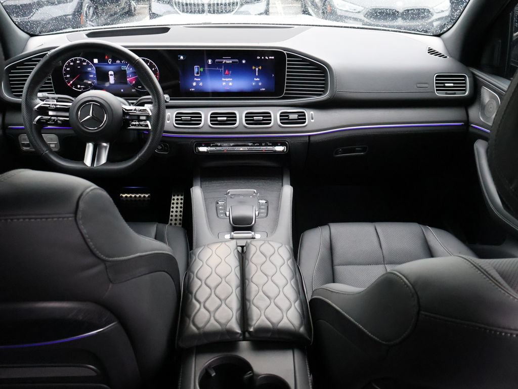 Used 2024 Mercedes-Benz GLS 580 4MATIC image 6
