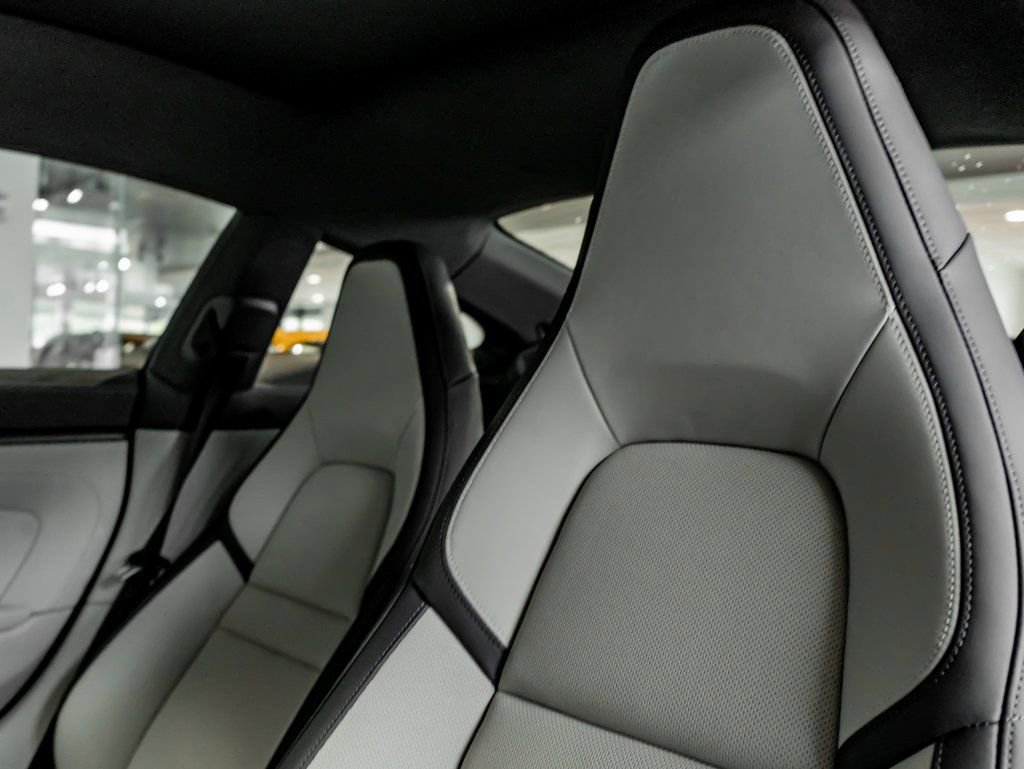 Certified 2025 Porsche 911 Carrera image 14