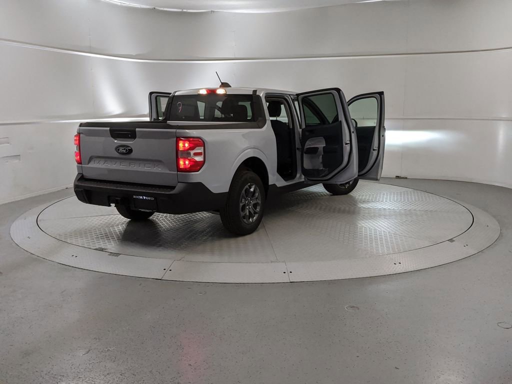New 2026 Ford Maverick XLT image 18