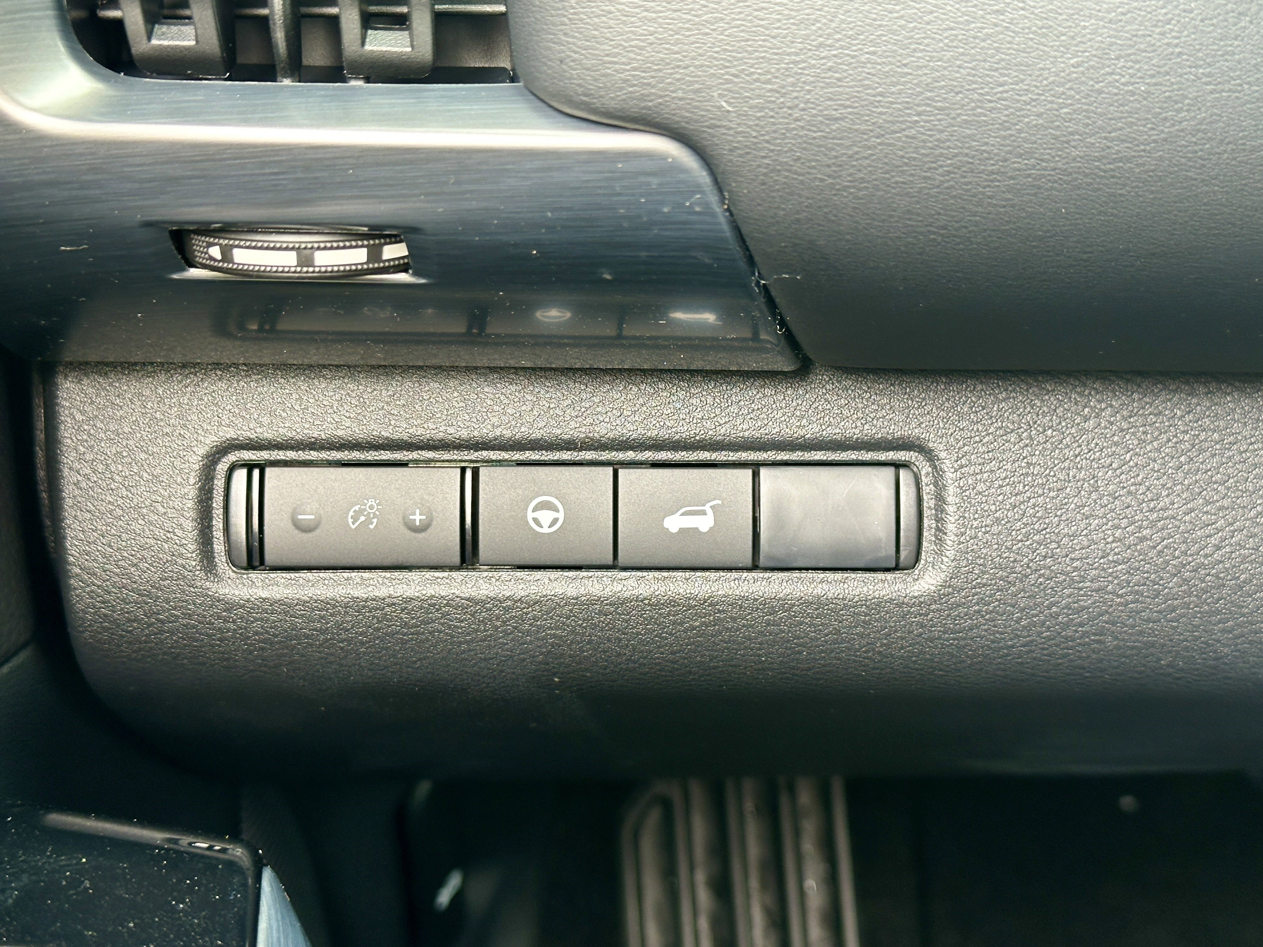 New 2026 Nissan Pathfinder SL AWD/4WD image 24