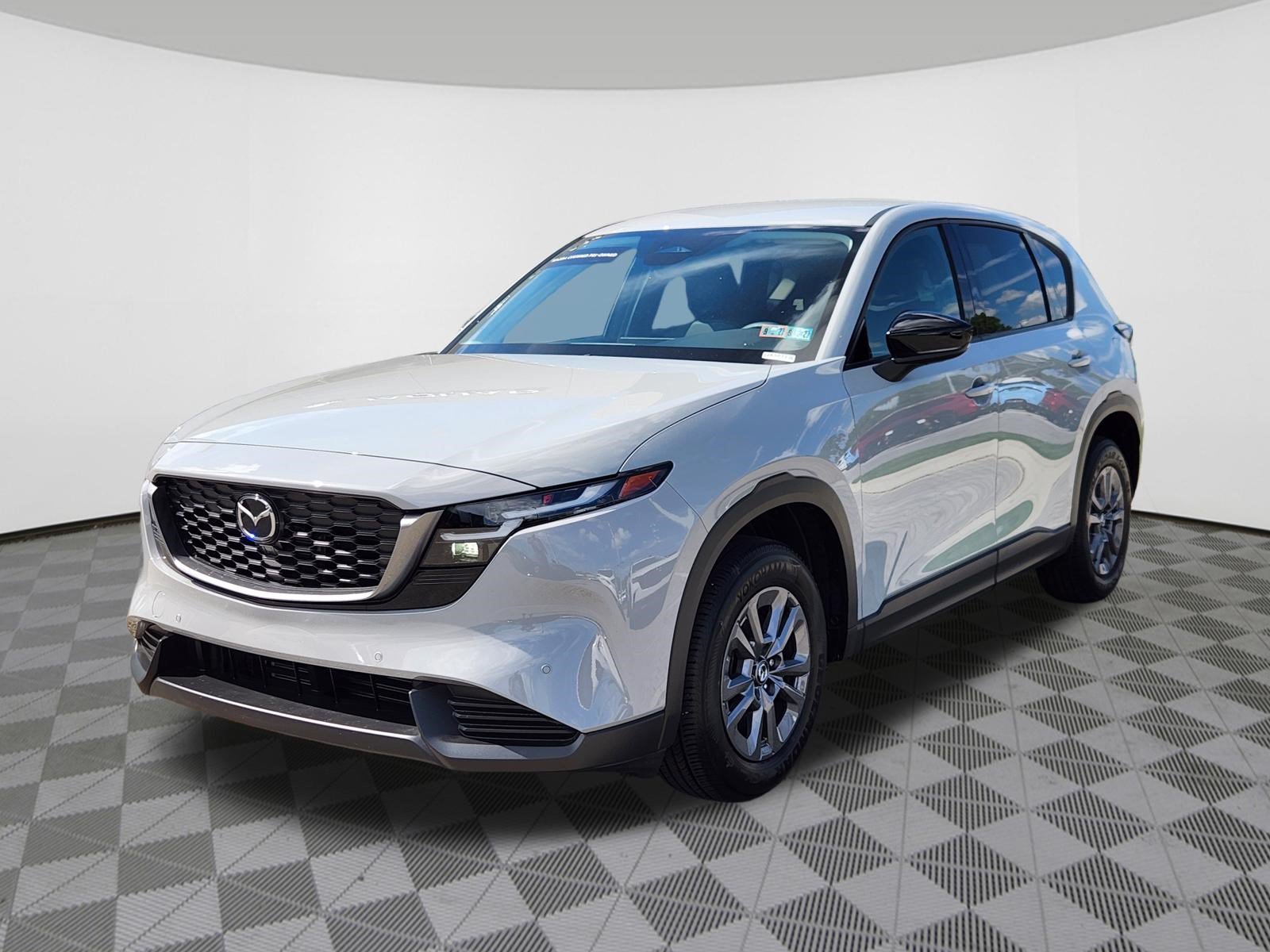 Certified 2026 MAZDA CX-5 Select AWD/4WD image 2
