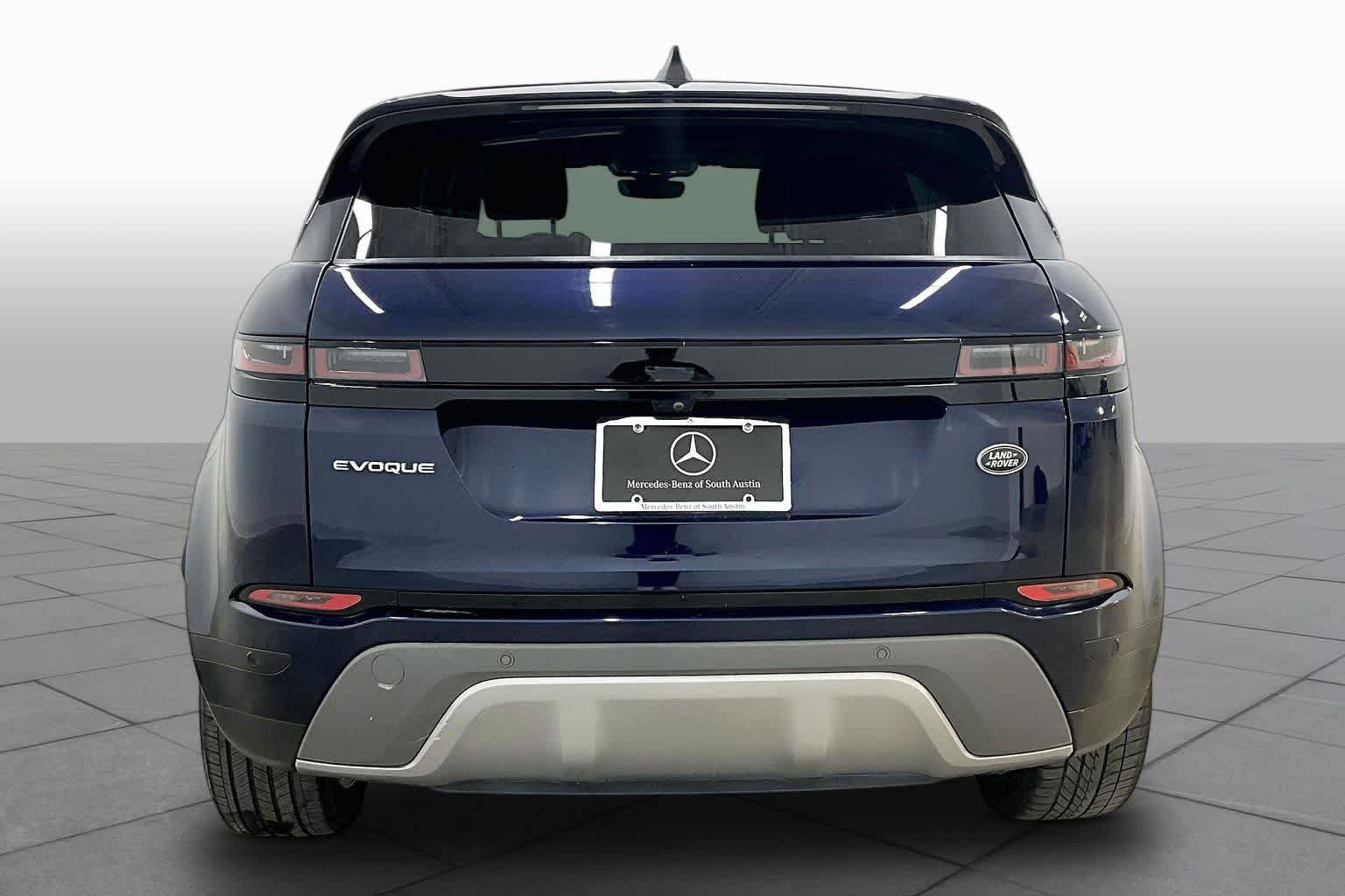 Used 2023 Land Rover Range Rover Evoque SE AWD/4WD image 5