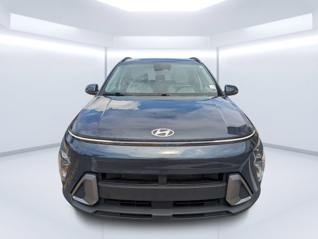 Used 2024 Hyundai Kona SEL w/ Convenience Package FWD image 8