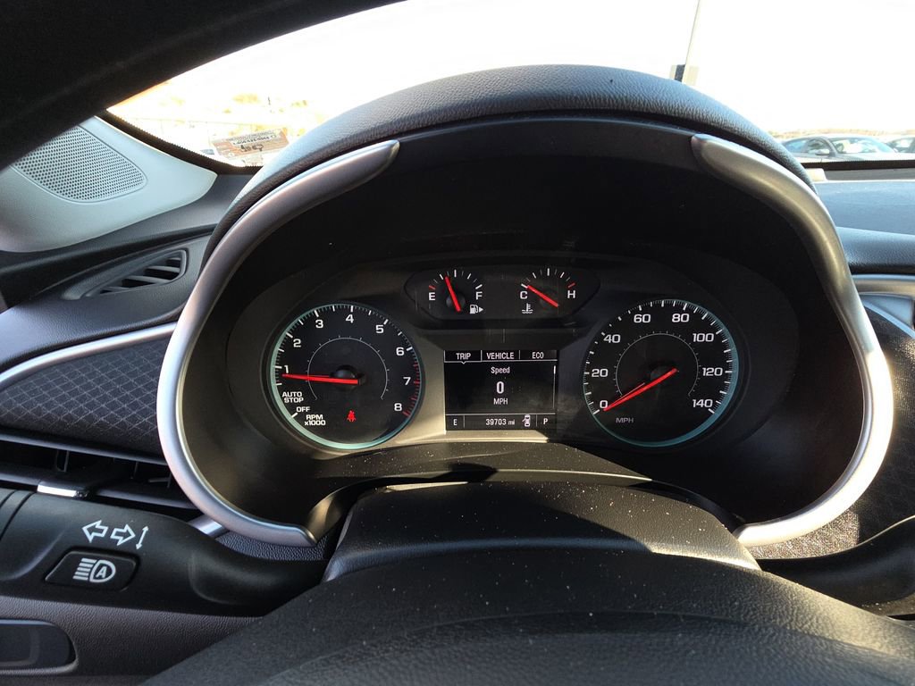 Used 2025 Chevrolet Malibu LT image 16