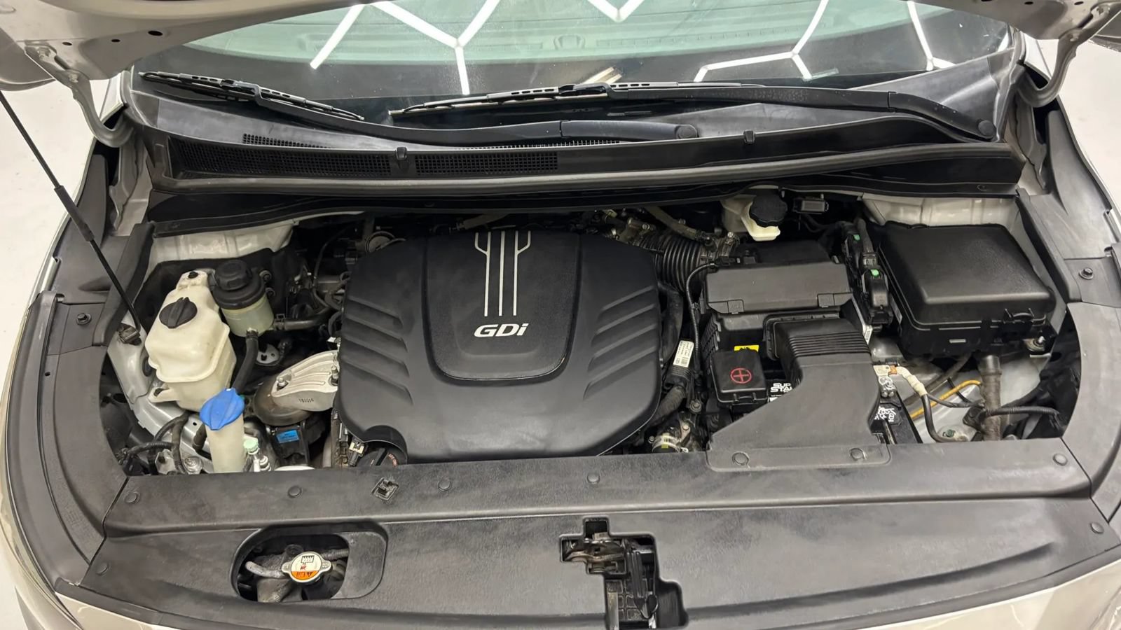 Used 2016 Kia Sedona EX FWD image 6