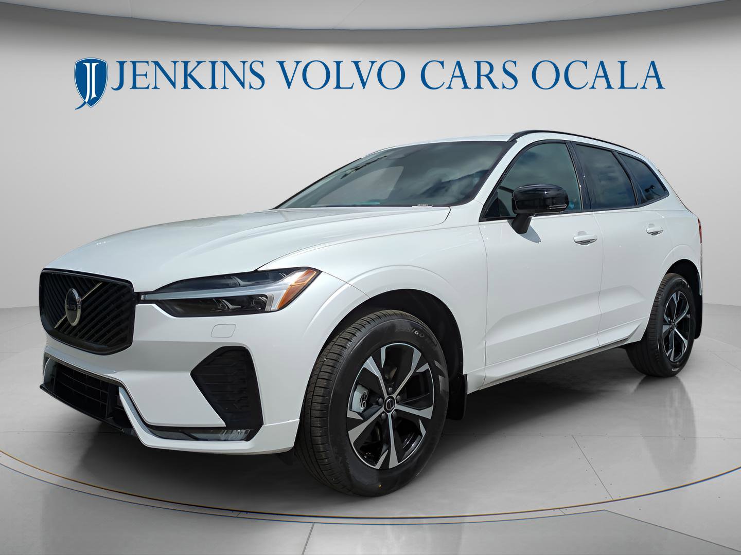 New 2026 Volvo XC60 B5 Core w/ Climate Package image 10