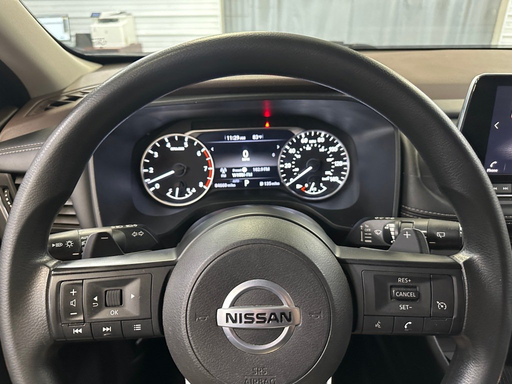 Used 2021 Nissan Rogue S AWD/4WD image 9