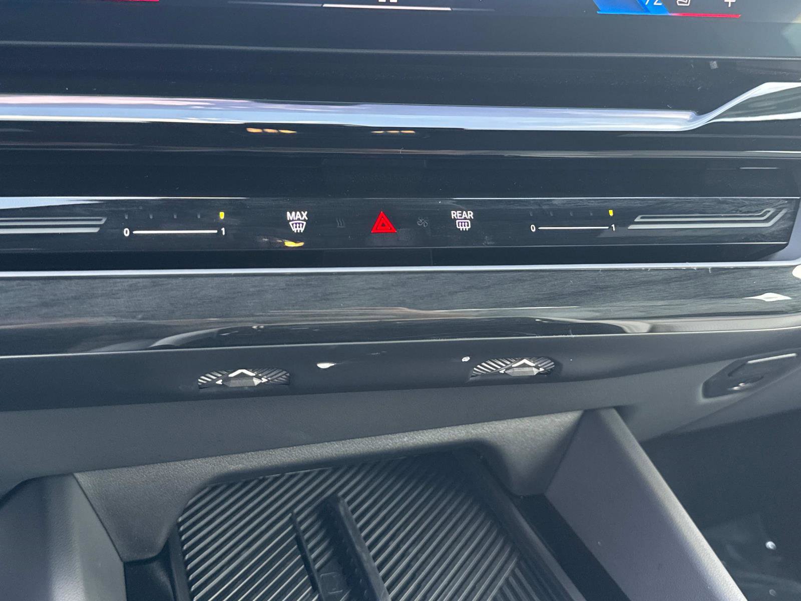 Certified 2025 BMW 530i w/ M Sport Package image 24