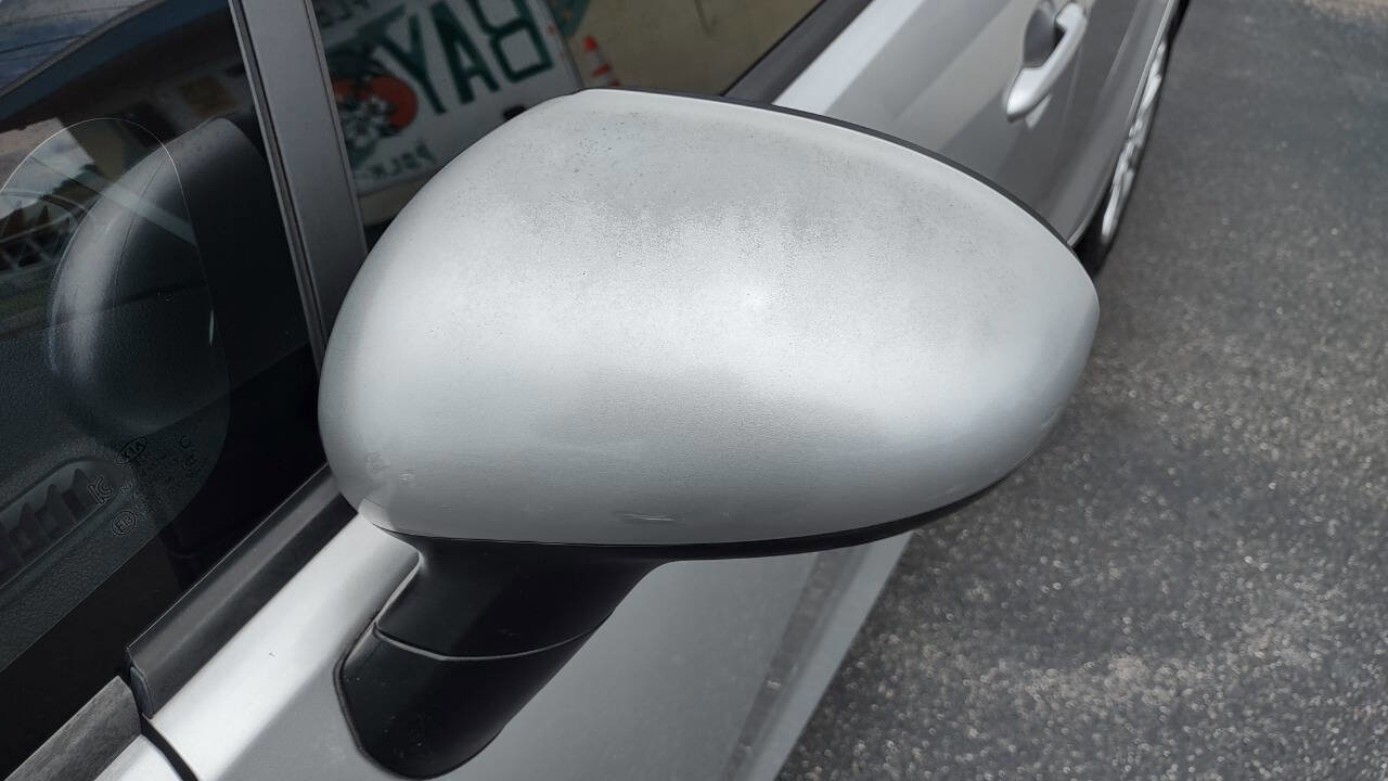 Used 2016 Kia Rio LX image 9
