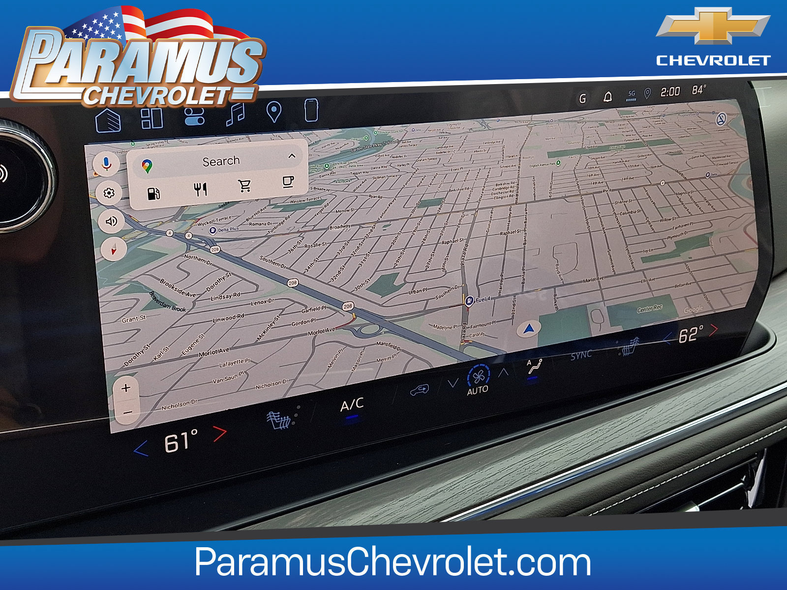 New 2026 Chevrolet Suburban LT w/ Comfort Package AWD/4WD image 12