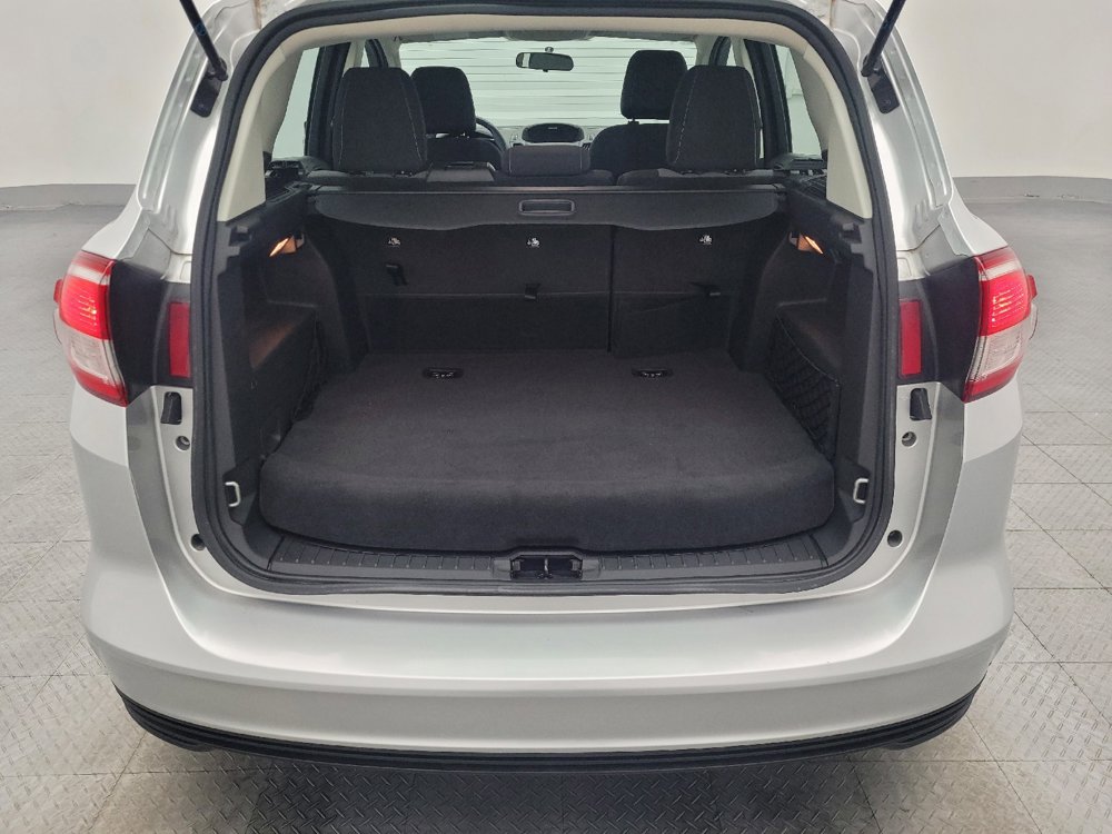 Used 2017 Ford C-MAX SE image 29