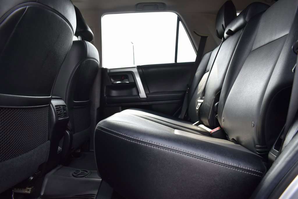 Used 2021 Toyota 4Runner SR5 Premium w/ Moonroof Package image 9