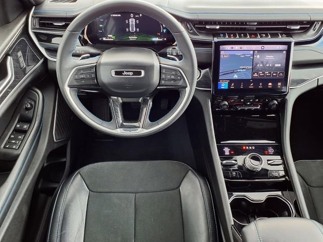 Used 2022 Jeep Grand Cherokee Trailhawk image 6